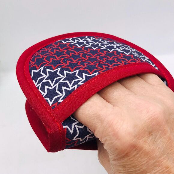 4 Piece Baking Set: 2 Finger Hotpads and 2 Square Potholders, Patriotic Stars - Picture 5 of 8